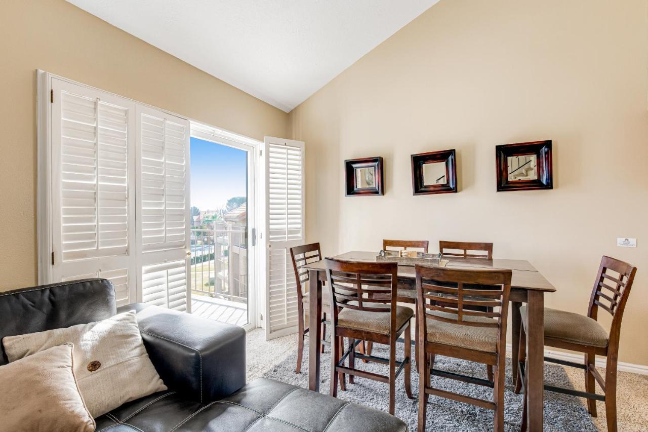 Penthouse At The Village St. George Luaran gambar